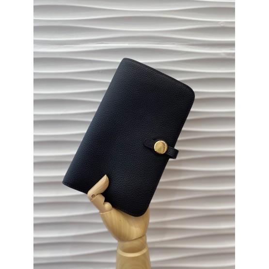 16passport holder